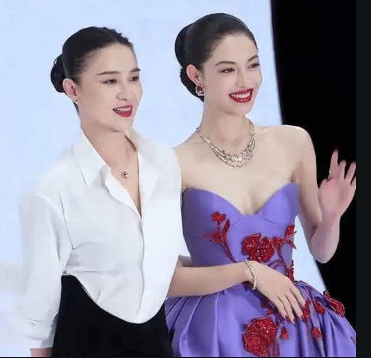 宋佳恭喜1米73大美女！白玉兰再夺视后尽情幽默自嘲