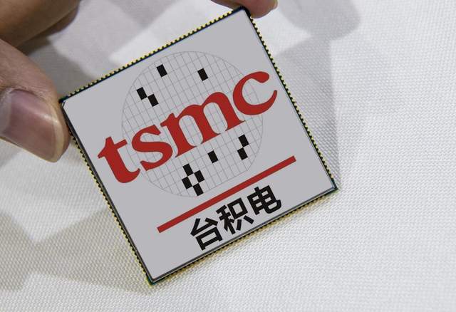 原创             手机或要贵1000块？2nm芯片，手机厂商用不起了