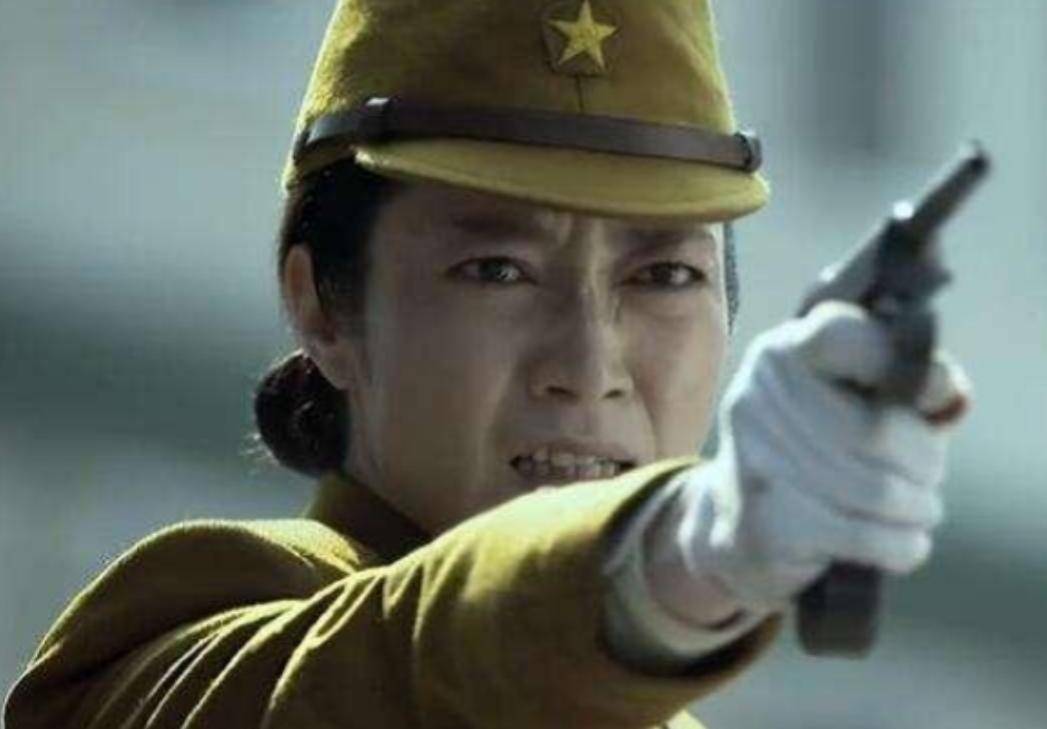 她是日本人，在中国跑龙套10年，靠伪装者爆火，现在怎样了？