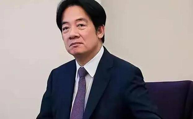 2万台军集结前夕，大陆突然启用新航线，赖清德的好日子要到头了