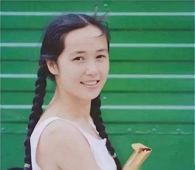 蒋雯丽的堕落，是整个演艺圈的“悲哀”，也是无法挽回的损失