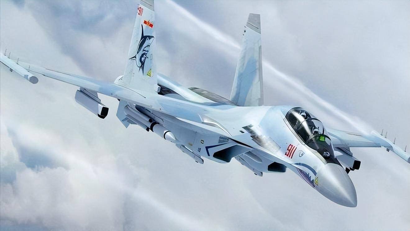 俄发库存急需清空？歼15T换心悬念揭晓，海军后勤暗藏玄机！