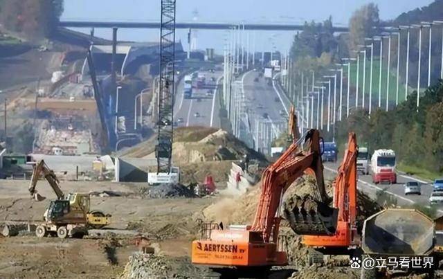 100亿重建资金到位，泽连斯基要抢在特朗普之前，见到中方领导人
