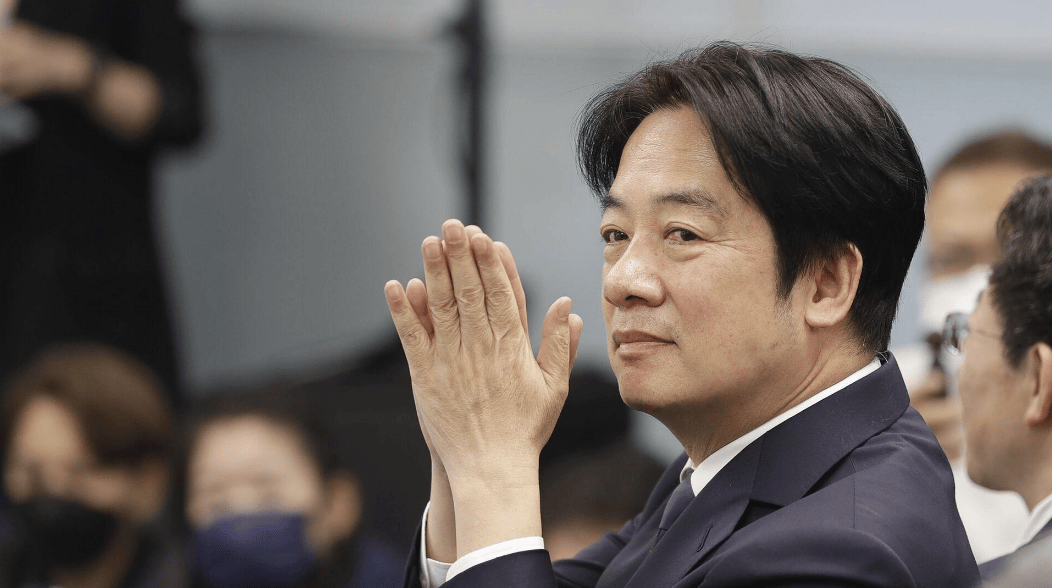 赖清德还没到纽约，大陆先发制人，解放军机舰出动，日本布局撤离