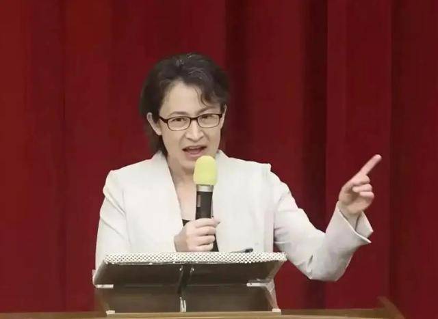 美议员不许大陆缉捕萧美琴，58架军机绕台，解放军断了赖清德2条后路