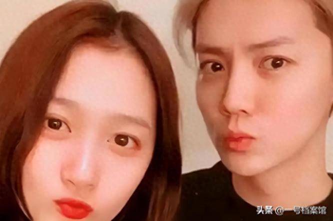 鹿晗关晓彤分手传闻真相揭露，避嫌只是表象，关晓彤吻照引发热议