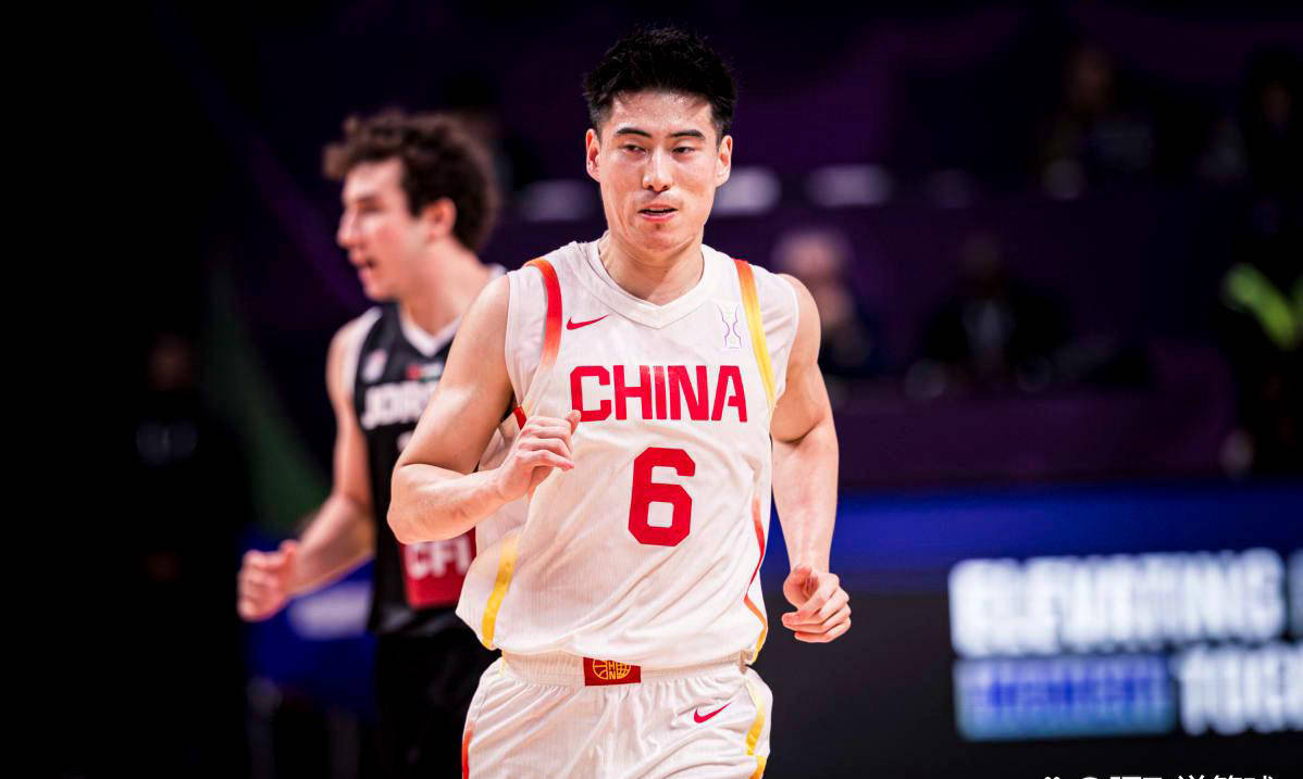 CBA盘口与数据深度__今日CBA盘口分析·大小分策略·球队档案中国男篮再次夺得小组头名5人得分上双击败约旦队塔克成为遮羞布