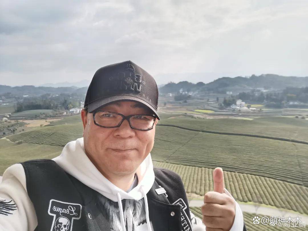 高亚麟被执行310万！持续塌房演艺事业凉凉，本人疯狂探店捞金