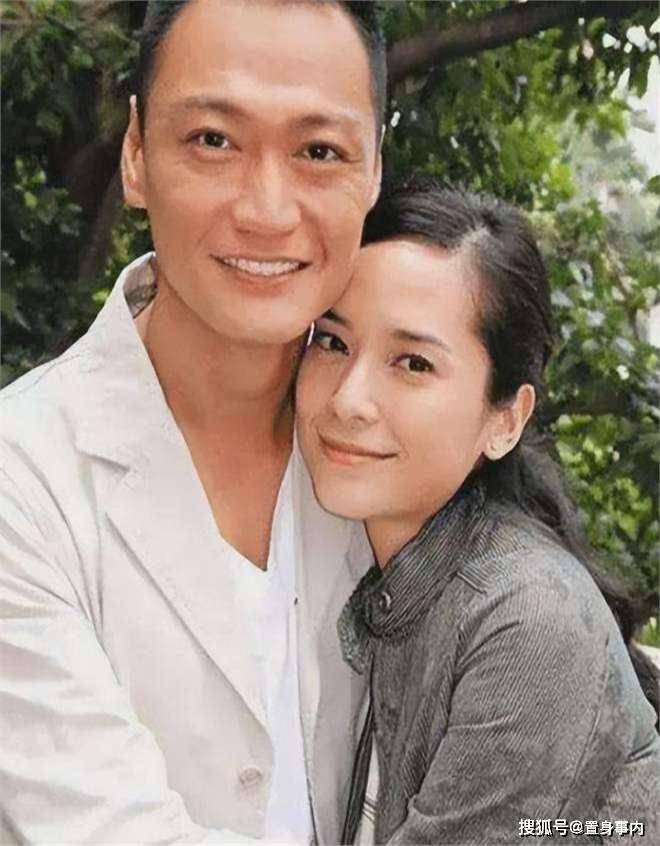 混血港姐郭羡妮：嫁入农村，倒贴丈夫3套房，将公婆当孩子宠