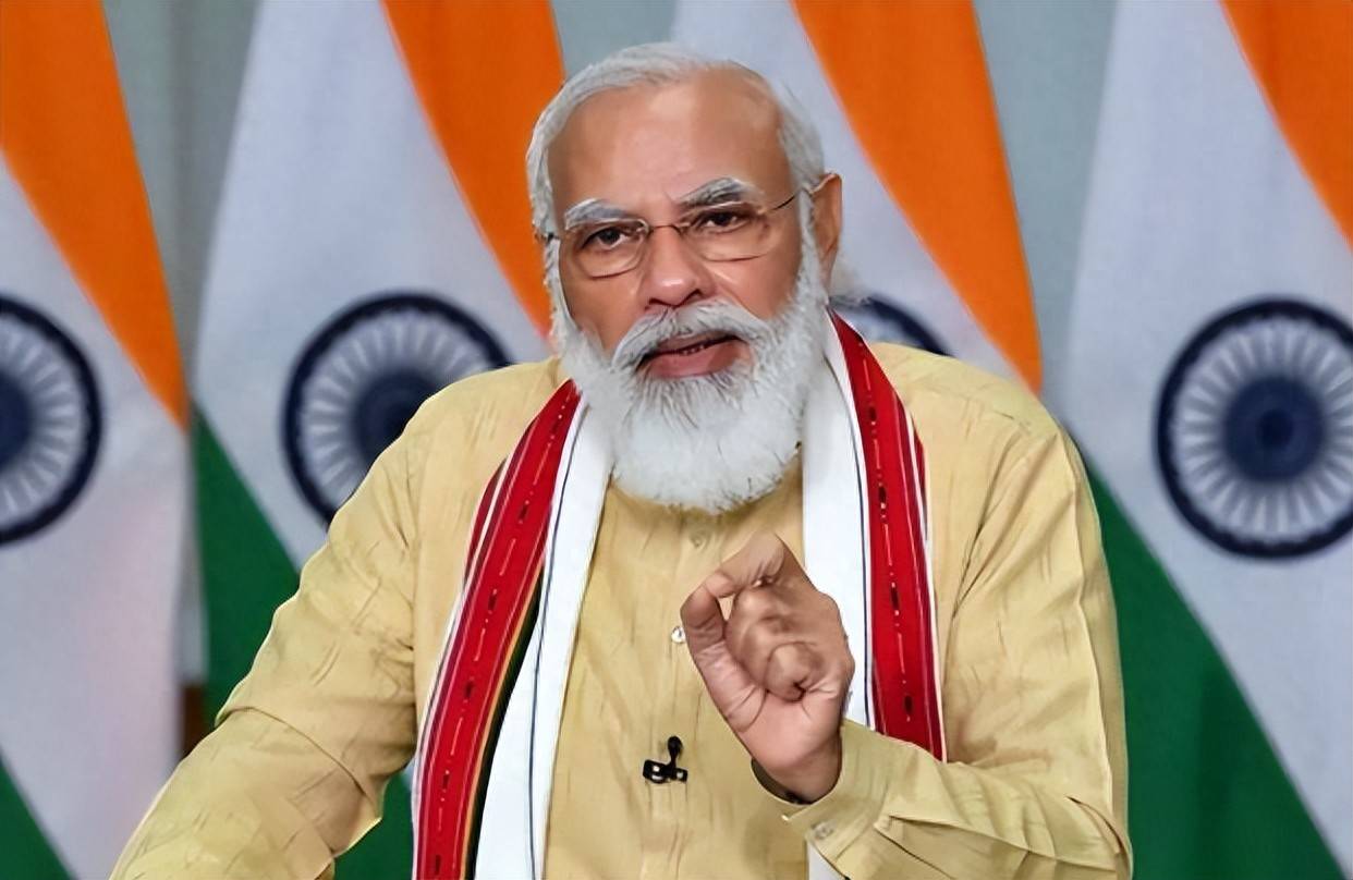 伟德国际特朗普“掀桌子”失败了？登华专机前莫迪通告全球：印度“不跪”！11国扛起