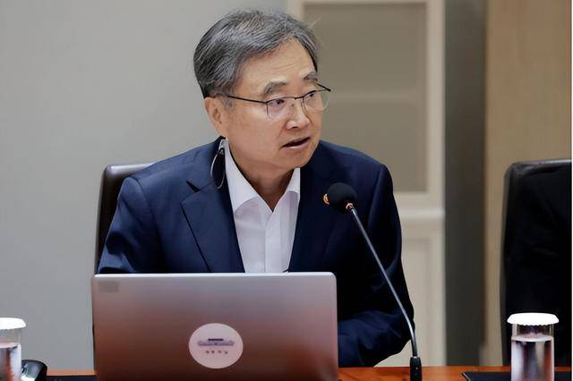 不顾美国脸色，韩外长下了“死命令”，台海问题驻韩美军不准插手