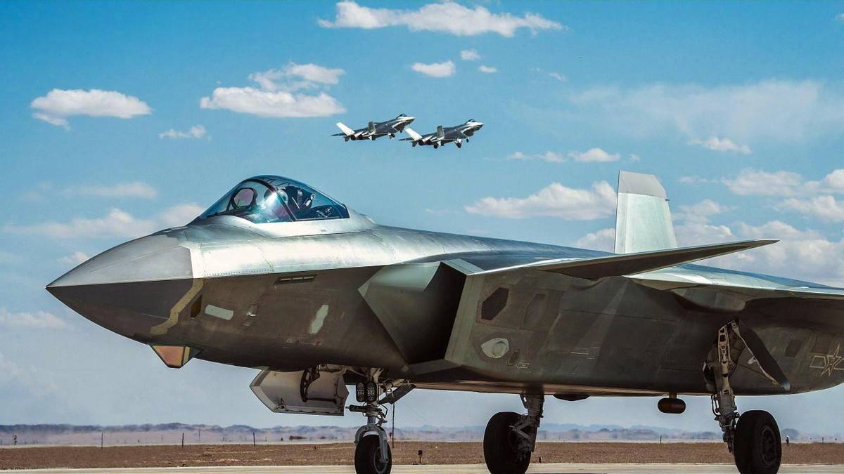 全球最强隐身战力，美军第500架F-35A入列，却遭遇中国“釜底抽薪”，胜负未定？