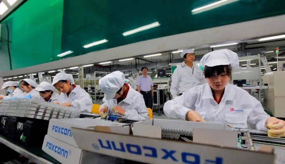 原创             郭台铭正式开始“反击”！富士康穾然宣布重要决定，这次彻底不回头了？