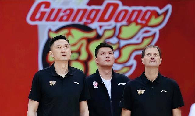 CBA盘口与数据深度__今日CBA盘口分析·大小分策略·球队档案广东队将齐聚头牌大小外援朱芳雨决定重建争冠阵容