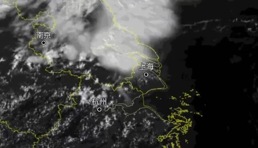 上海天气突变！雷电、大风、暴雨预警接连发布！明后天降温降水，周三最高温31℃
