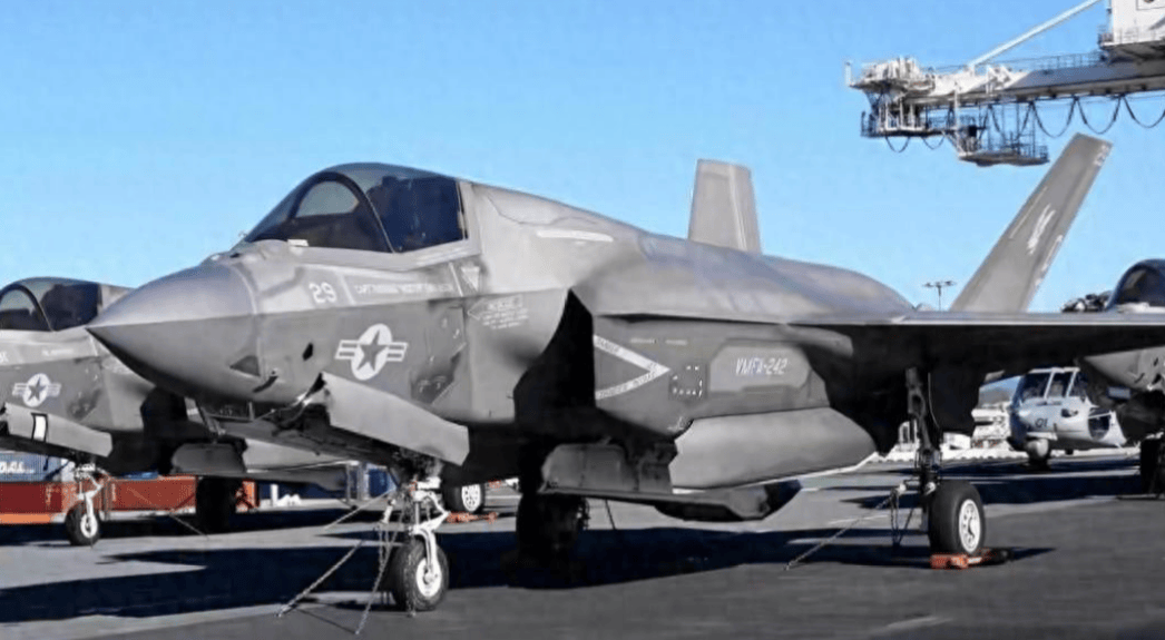 要动武了？F-35就位，中国石油平台进委内瑞拉，SR-5轰击登陆美军