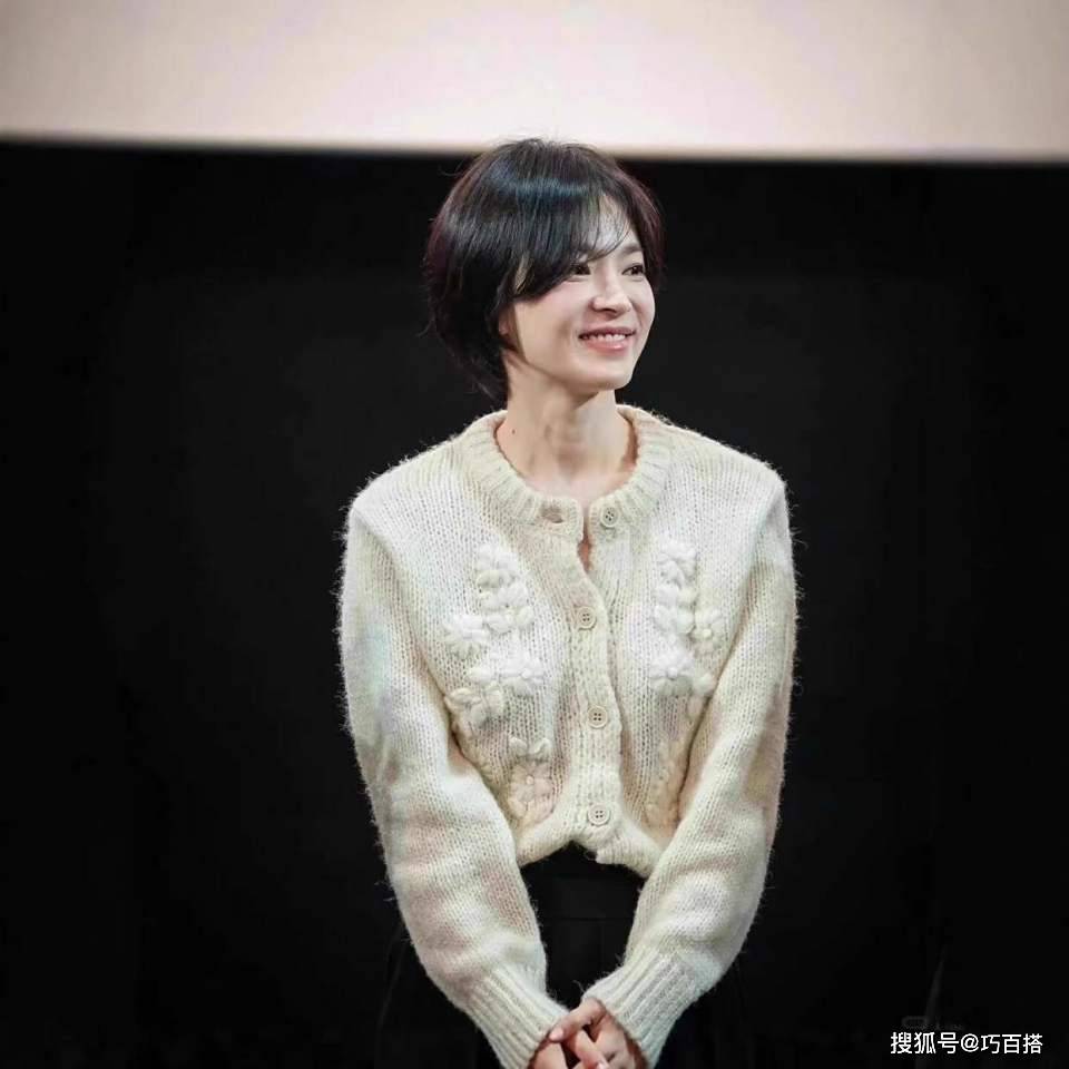 宋慧乔找回最佳状态了！40+状态超松弛，住豪宅吃美食不亦乐乎