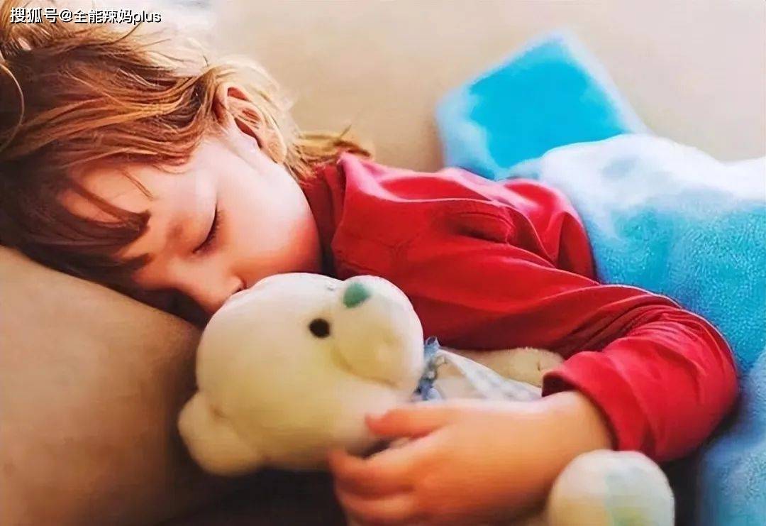 最近怎么老是梦到小孩子对自己笑？解读梦境中的纯真与成长