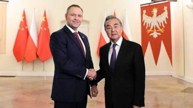 王毅亲自过问中欧班列，波兰方面白纸黑字写下承诺，一点不敢怠慢