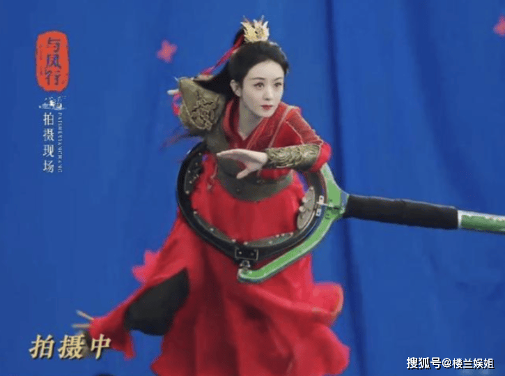 “赵丽颖学钢管舞”上热搜！被教练曝训练内幕，她陪跑金鸡奖亏不亏