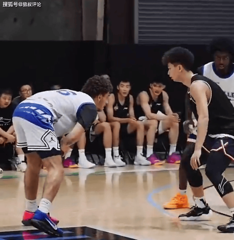 原创             备战NBA季前赛！曝广州龙狮抵达美国首战2分惜败洛杉矶当地球队