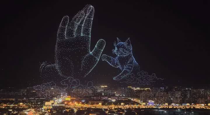 扬州无人机企业点亮多地文旅之夜_表演_庄红军_画面