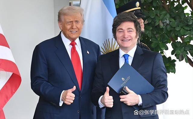 特朗普旁敲侧击，再次点名中国，抢美国饭碗可以，但有件事不能干