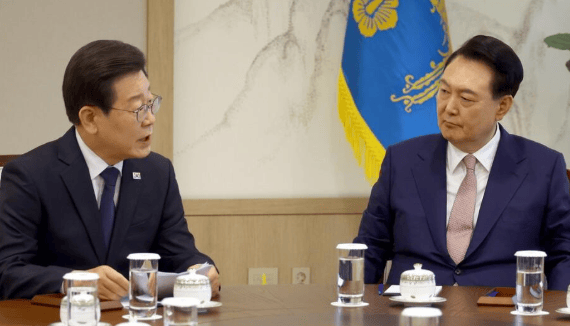 中美激烈交锋之际，韩国闯出大祸！商务部官宣，收到中方制裁令的当天，李在明就知道事情麻烦了