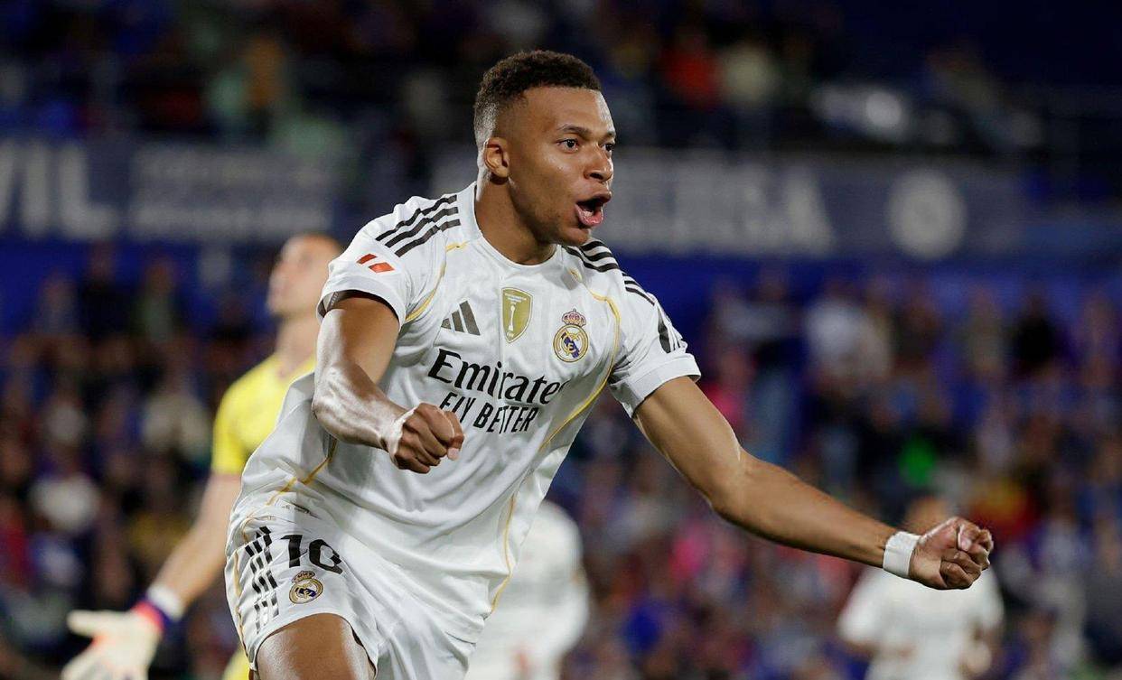 西班牙足球甲级联赛随着皇马1-0争回榜首西甲最新积分榜更新皇家社会9轮拿6分！