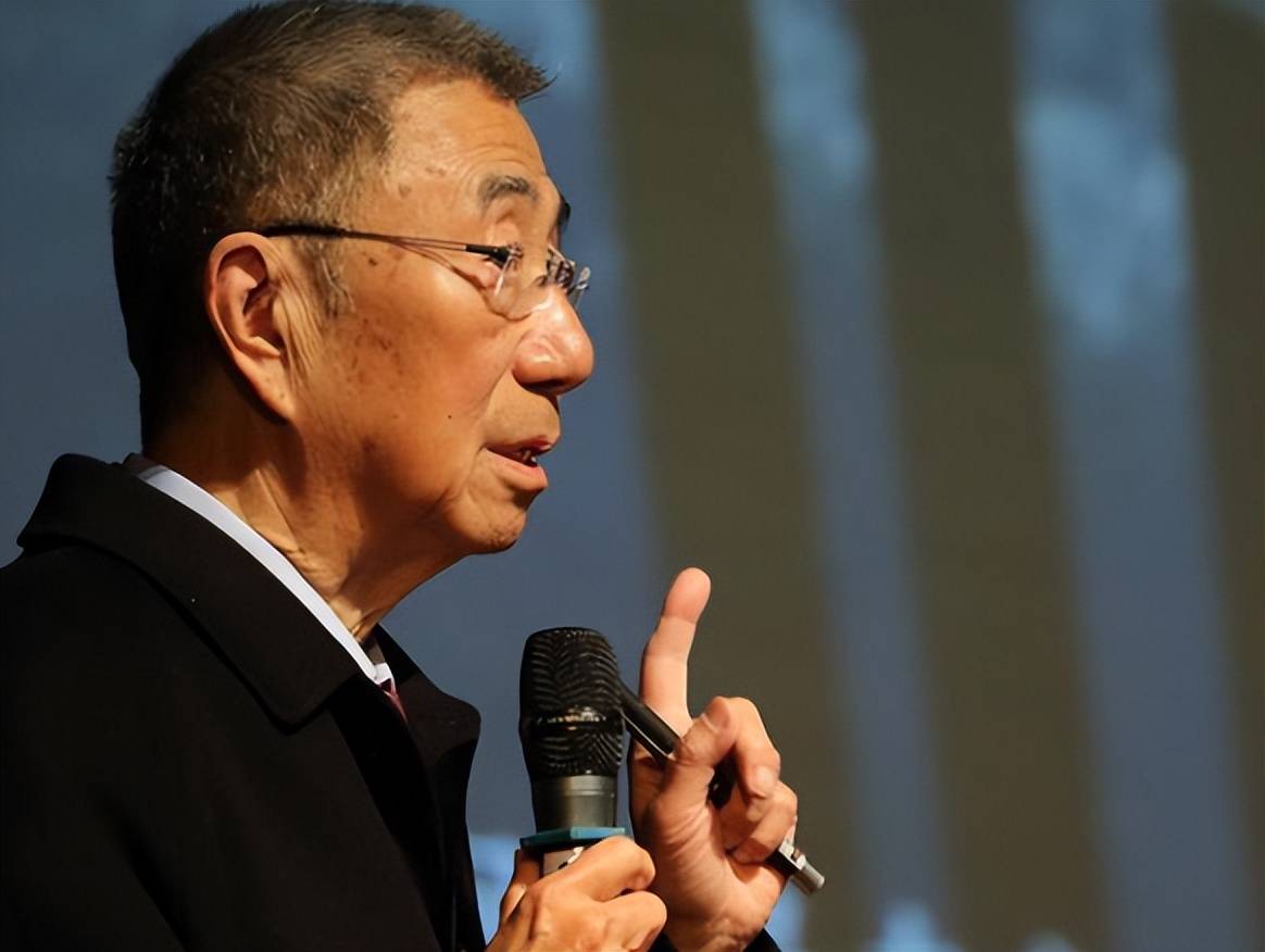 原创             华人五大世界级科学家，钱老第三，华罗庚未上榜，杨振宁让人意外