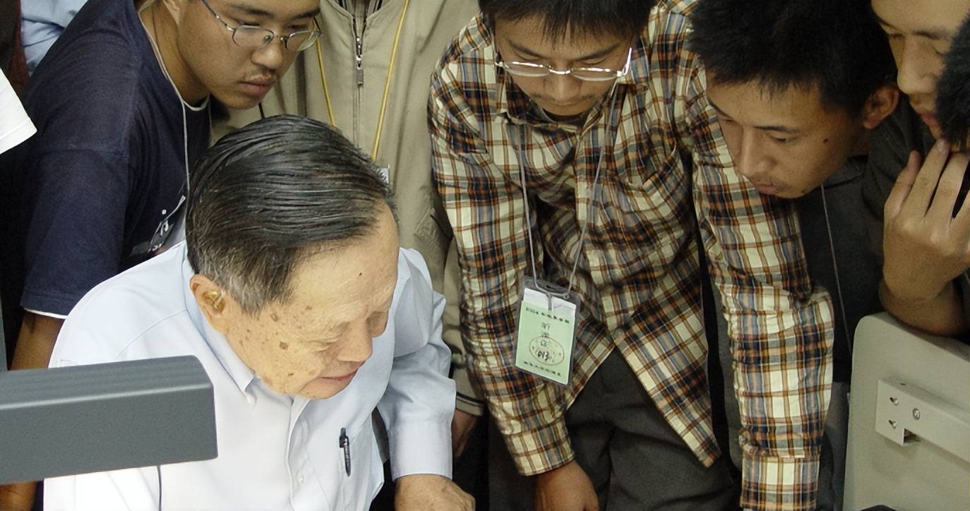 原创             华人五大世界级科学家，钱老第三，华罗庚未上榜，杨振宁让人意外