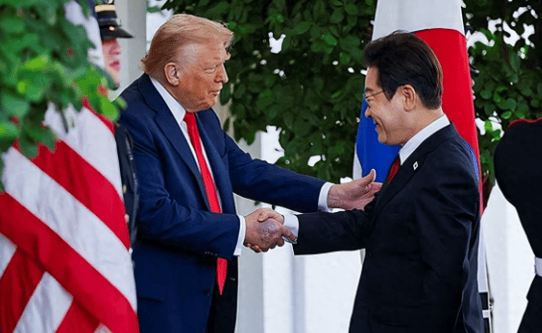 中方担忧的一幕发生？特朗普高调发文，李在明果然不可信，请求美国提供核燃料，用来对付中朝？