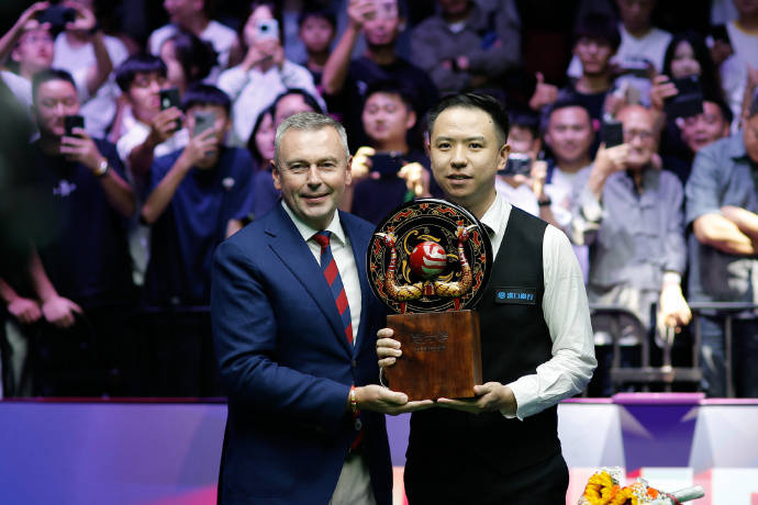 原创 中国斯诺克大捷!6-1、6-2、6-3,丁俊晖、赵心童9将晋级冲冠