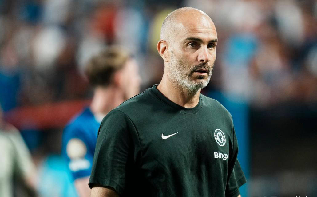 英超一日英格兰足球超级联赛动向：切尔西遭批阿森纳领跑积分榜