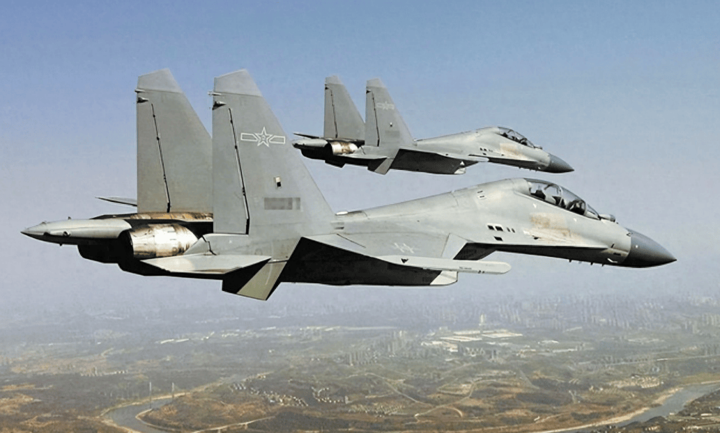 24小时内，解放军3次进台海，高市早苗摊牌：台海若开打，日本就动武！