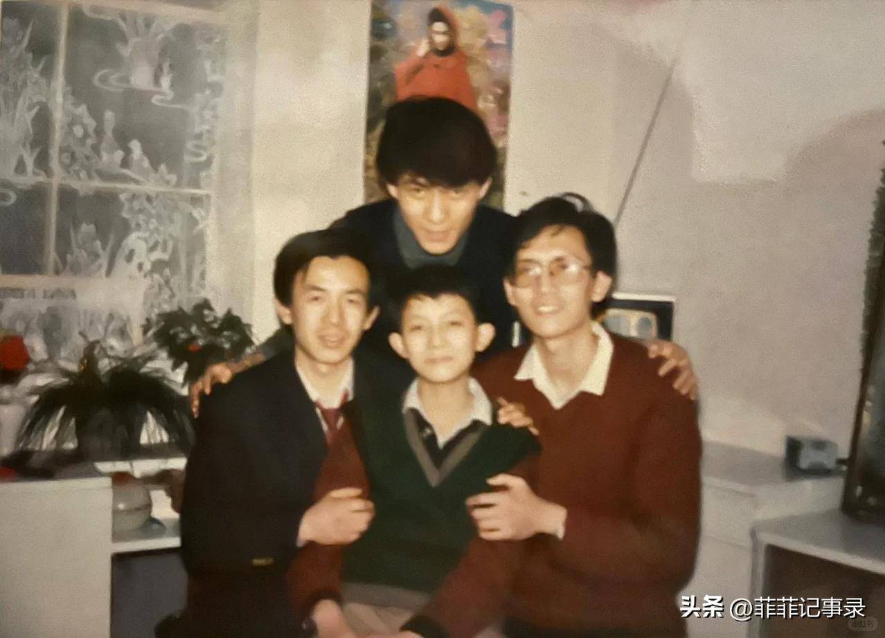 有种人生赢家叫杨志刚,被三个大佬哥哥宠爱,今又凭实力口碑暴增