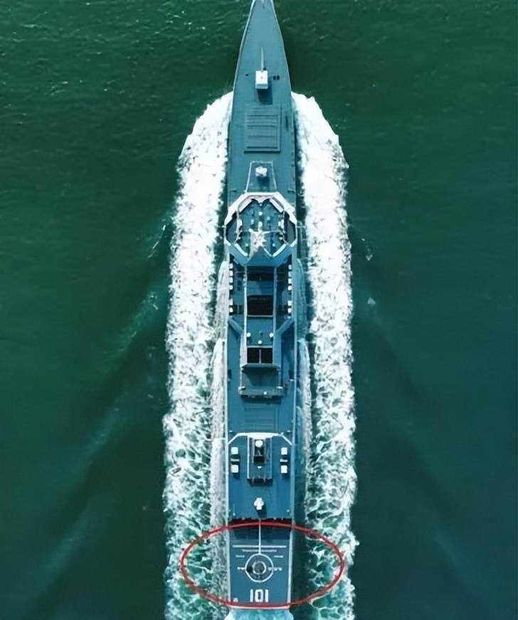 官泄！国产某无人机航母已悄悄服役！中国航母数量已不可查？