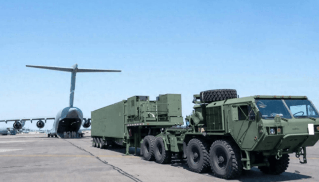 中日军方隔空对阵,日本电磁炮上场,解放军落弹区扩大,美军看清形式赶紧溜了