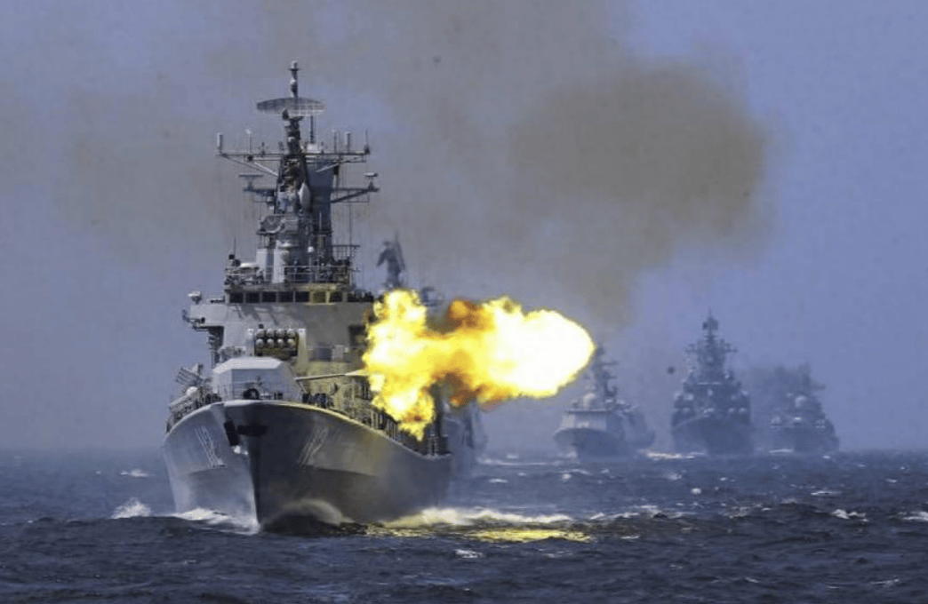 日方将在台岛附近部署导弹，解放军废话不多说，黄海连续开炮8天！