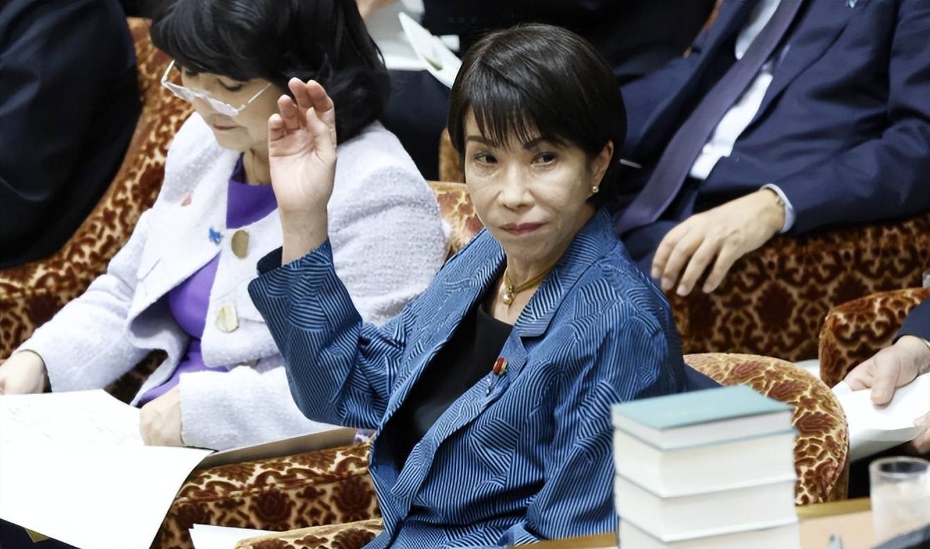 中日是战是和?敌国条款已定,王毅送东京一句话,小泉亮明最新立场,对外释放信号强烈 中日是战是和?敌国条款已定,王毅送东京一句话,小泉亮明最新立场,对外释放信号强烈