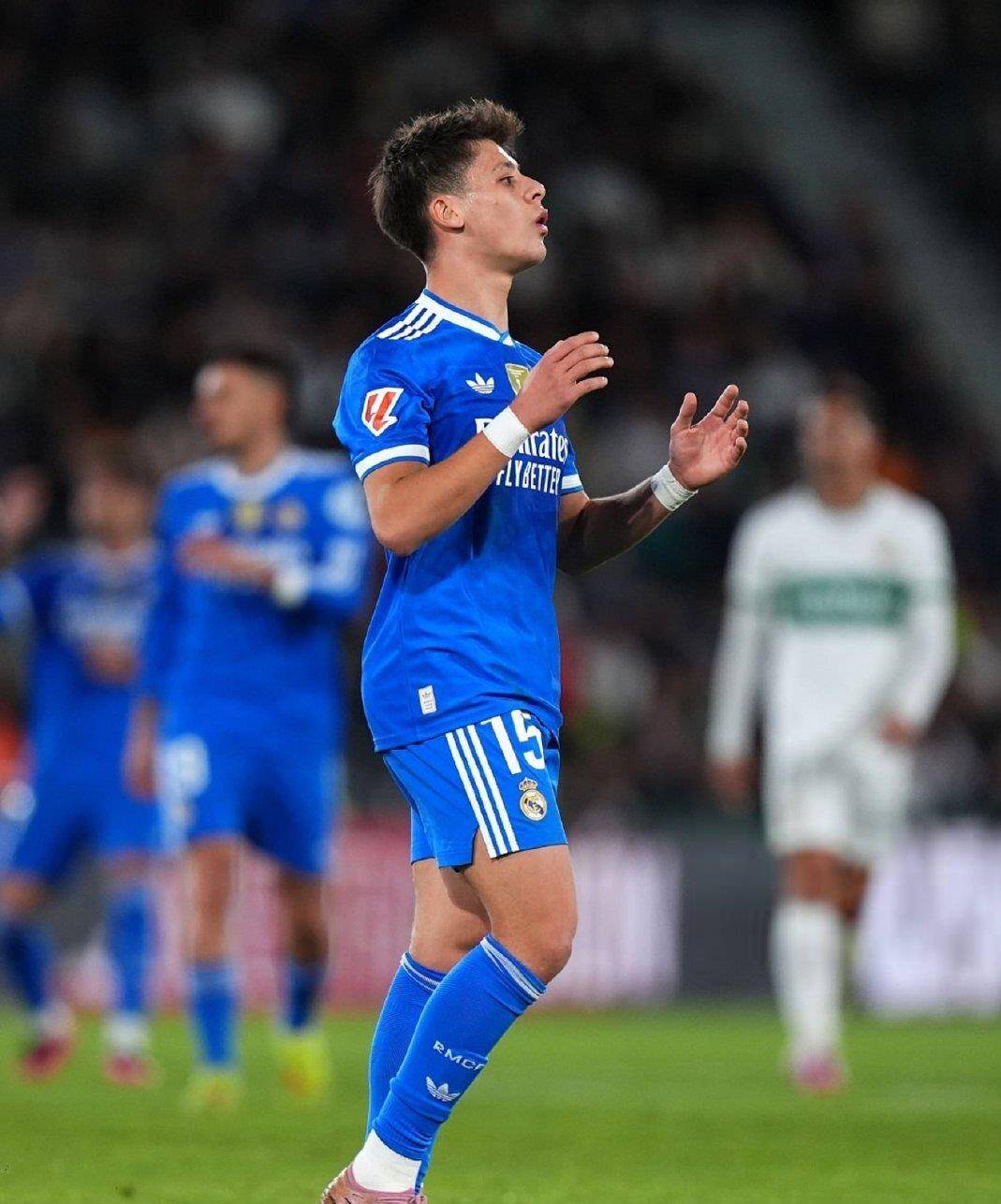 “西甲联赛免费高清直播＋实时赛程积分榜＋竞