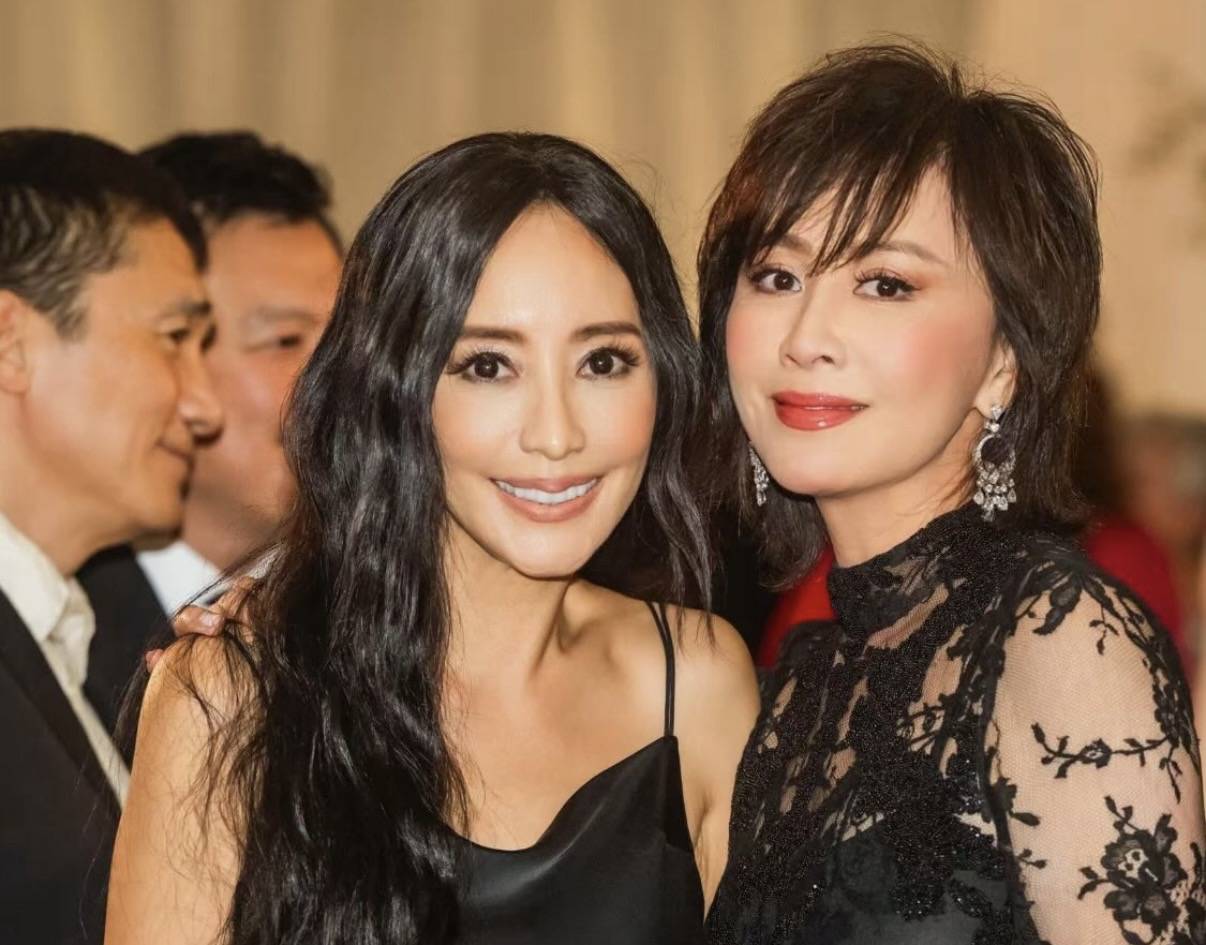 邱淑贞侄女在台湾办婚礼，场面隆重盛大，刘嘉玲关之琳同场好贵气