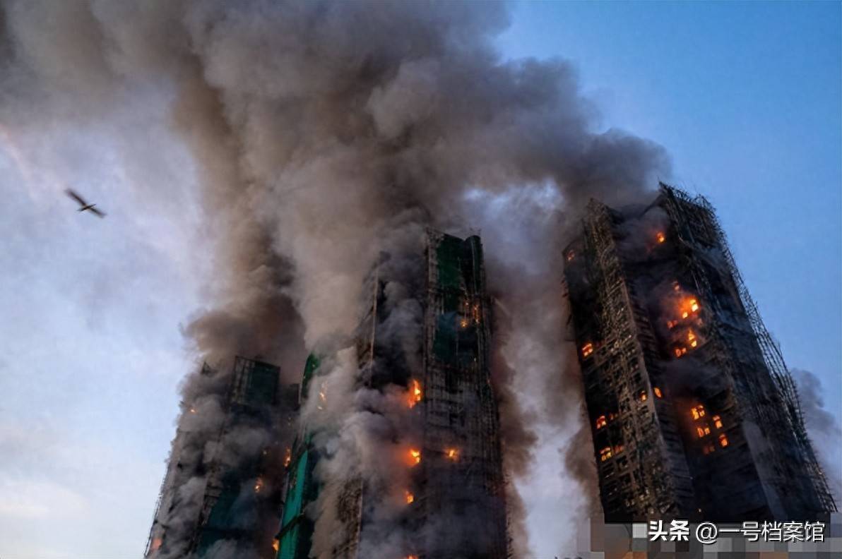 香港火灾炸出“牛鬼蛇神”,多位明星捐款 “流量明星”成“笑话”