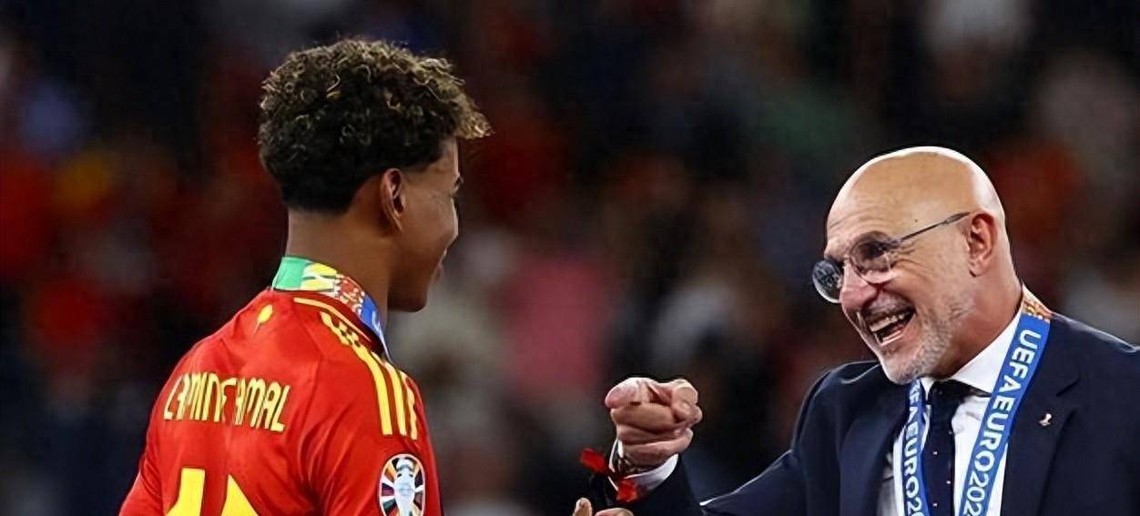 “足球直播-NBA直播_英超_世界杯体育【