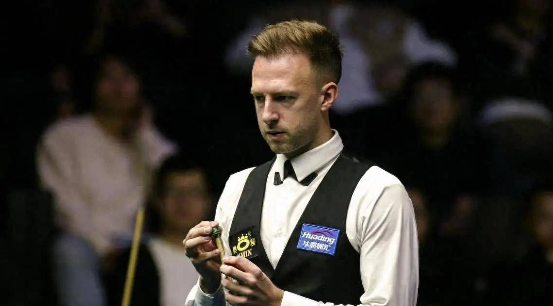 “今晚21点英锦赛直播两场重要比赛小特迎战