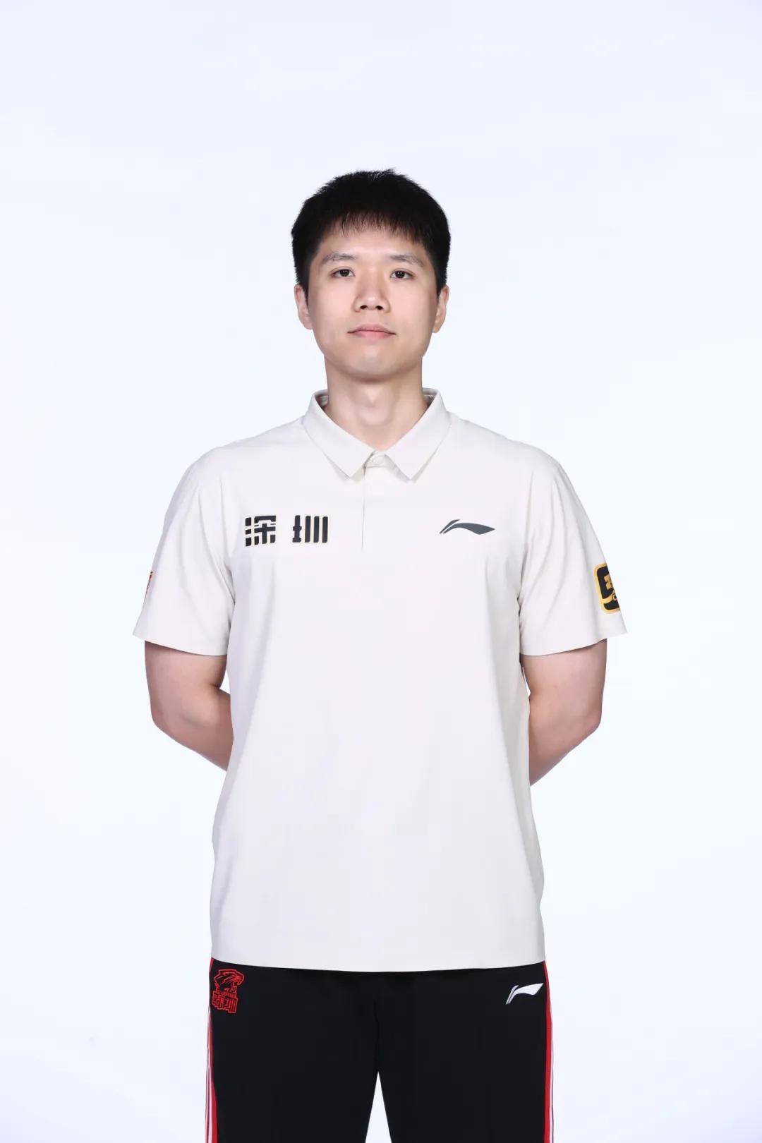 官宣!澳大利亚籍主帅执教深圳 郑永刚改任助理教练