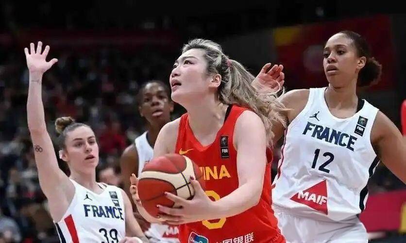 3个信CBA盘口与数据深度__今日CBA盘口分析·大小分策略·球队档案号藏不住！李梦200万美金天价合约女篮的黄金时代真要来了？