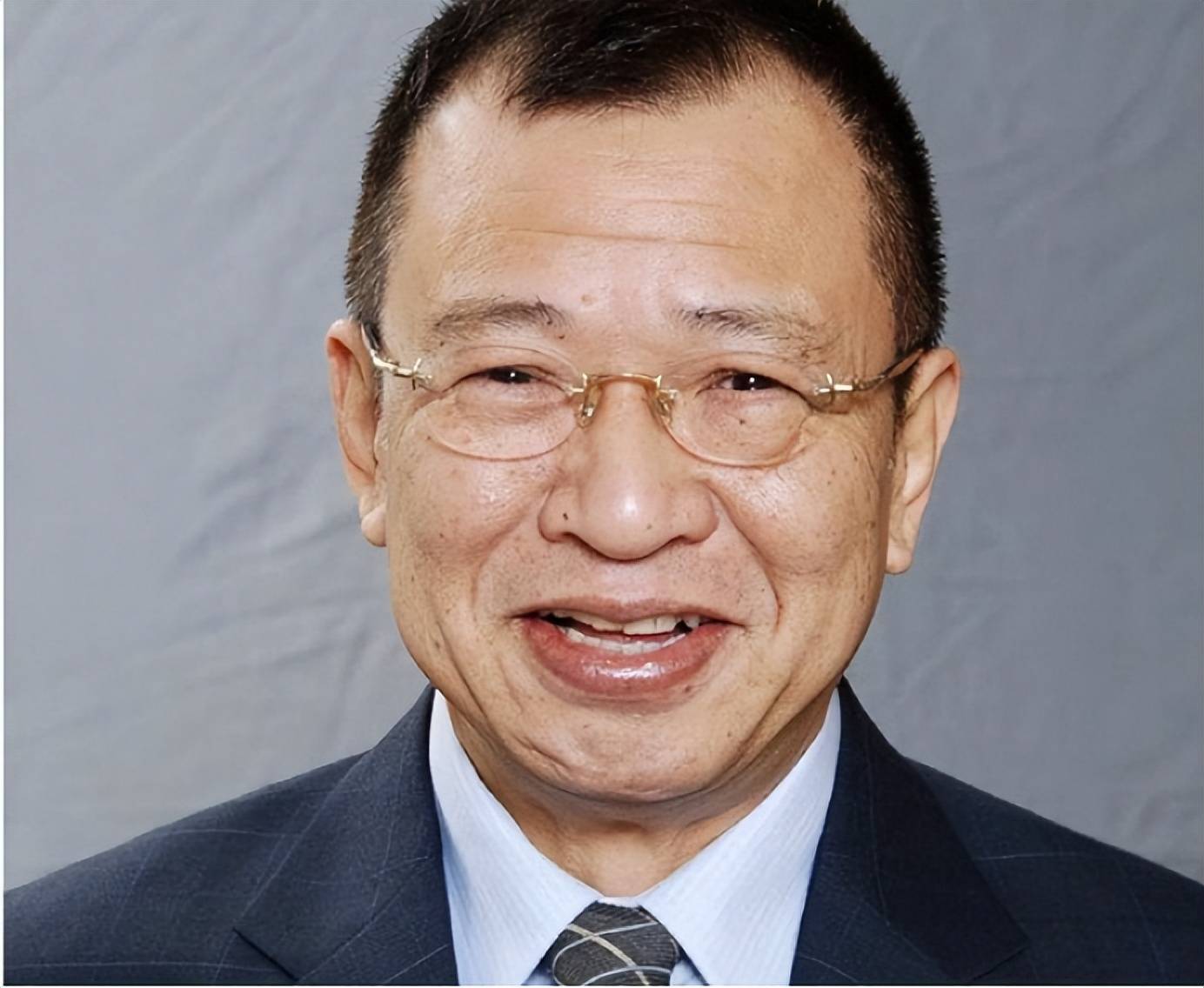 许绍雄走了，他多年的谎言终于被揭开，让人忍不住泪目！