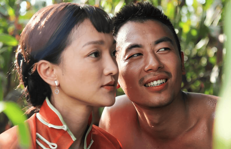 考古 | 朱亚文和小18岁女演员CP太圈粉！他不愧是娱乐圈行走的超级荷尔蒙！