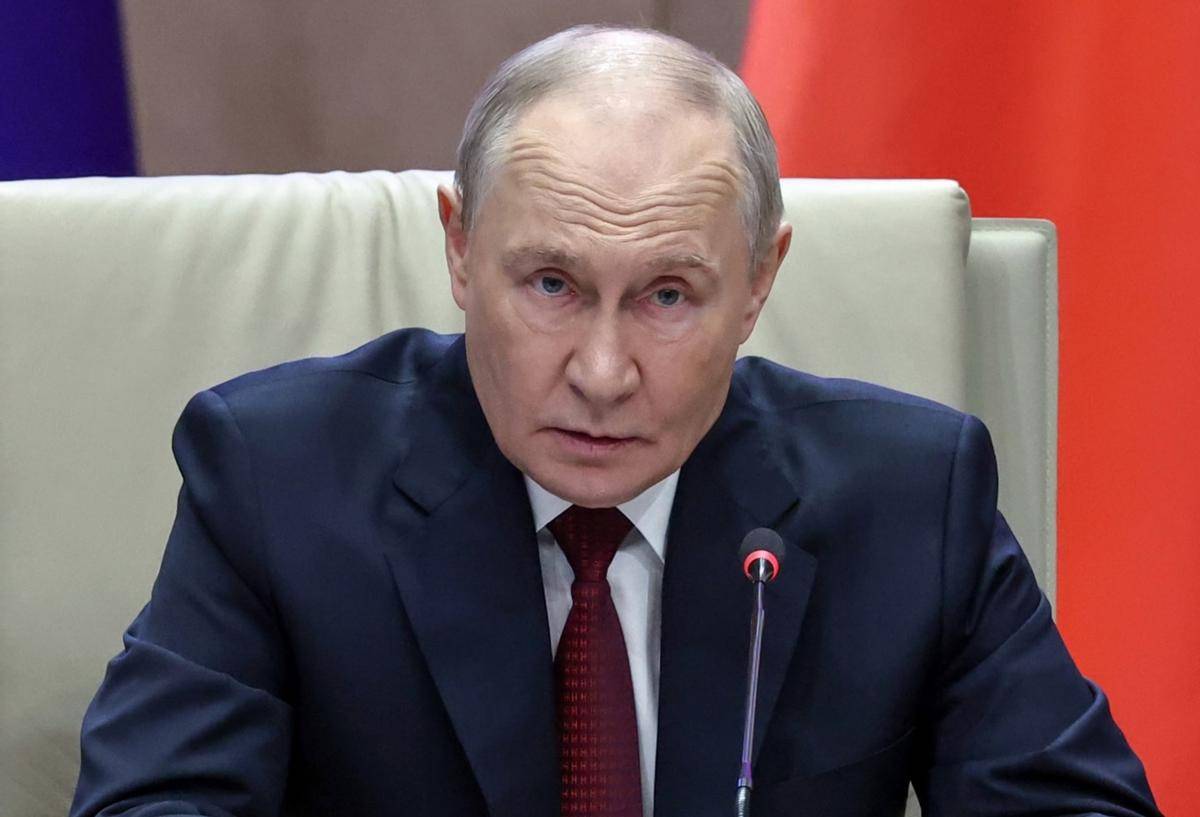 美军坦克距莫斯科800多公里,若欧洲敢主动挑事,普京放话:若真开战,不必谈直接干